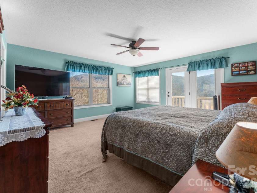 790 Moonlight Trail, Bryson City, NC 28713.  MLS# CAR4341828, YatesRealty ID 5391. 