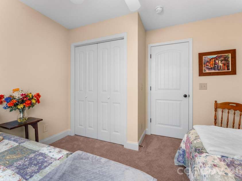 790 Moonlight Trail, Bryson City, NC 28713.  MLS# CAR4341828, YatesRealty ID 5391. 