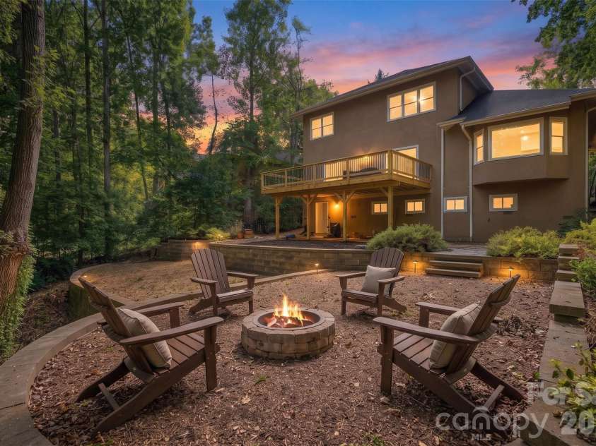273 Downs Way, Fort Mill, SC 29708.  MLS# CAR4401042, YatesRealty ID 53913. 