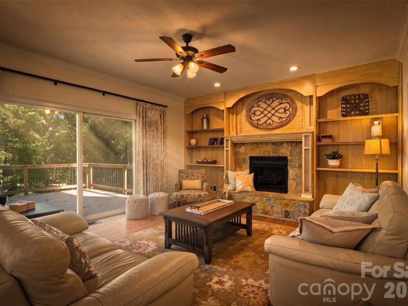 273 Downs Way, Fort Mill, SC 29708.  MLS# CAR4401042, YatesRealty ID 53913. 
