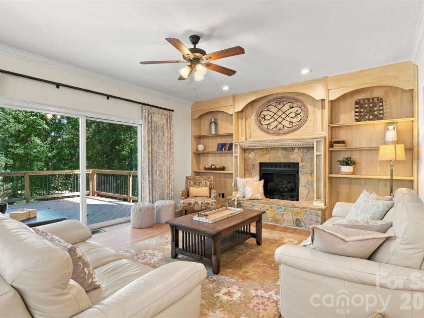 273 Downs Way, Fort Mill, SC 29708.  MLS# CAR4401042, YatesRealty ID 53913. 