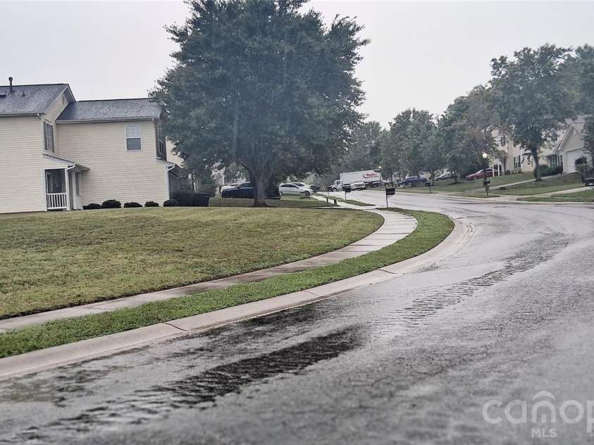 1148 Crowders Woods Drive, Gastonia, NC 28052.  MLS# CAR4403106, YatesRealty ID 53914. 
