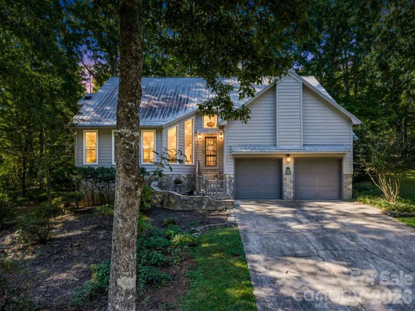 271 Anne Street, Rutherfordton, NC 28139.  MLS# CAR4429466, YatesRealty ID 53916. 