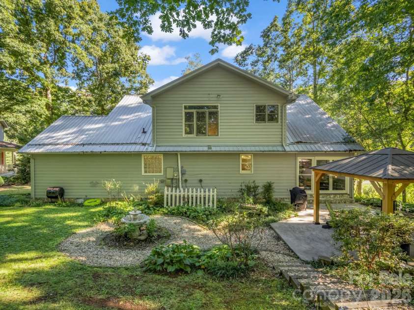 271 Anne Street, Rutherfordton, NC 28139.  MLS# CAR4429466, YatesRealty ID 53916. 