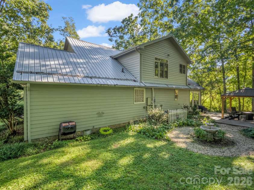271 Anne Street, Rutherfordton, NC 28139.  MLS# CAR4429466, YatesRealty ID 53916. 
