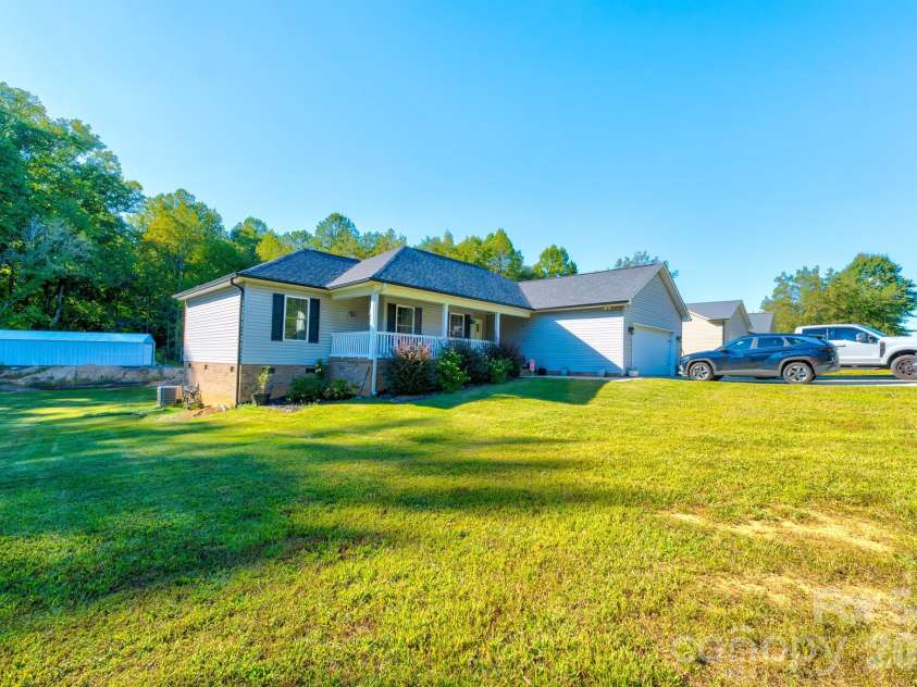 301 Delview Drive, Cherryville, NC 28021.  MLS# CAR4430244, YatesRealty ID 53919. 