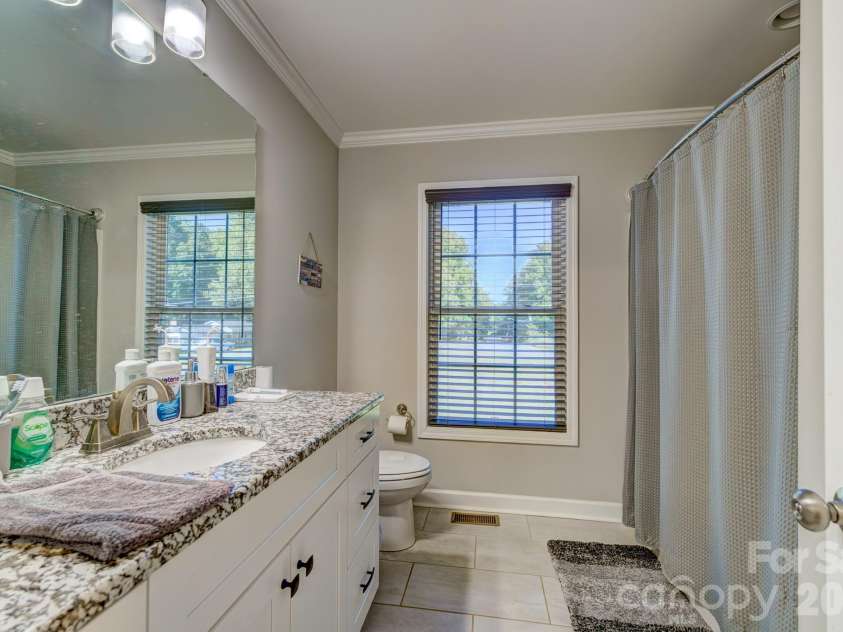 301 Delview Drive, Cherryville, NC 28021.  MLS# CAR4430244, YatesRealty ID 53919. 