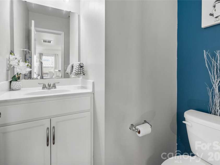 3735 Ernie Drive, Charlotte, NC 28269.  MLS# CAR4330253, YatesRealty ID 5392. 