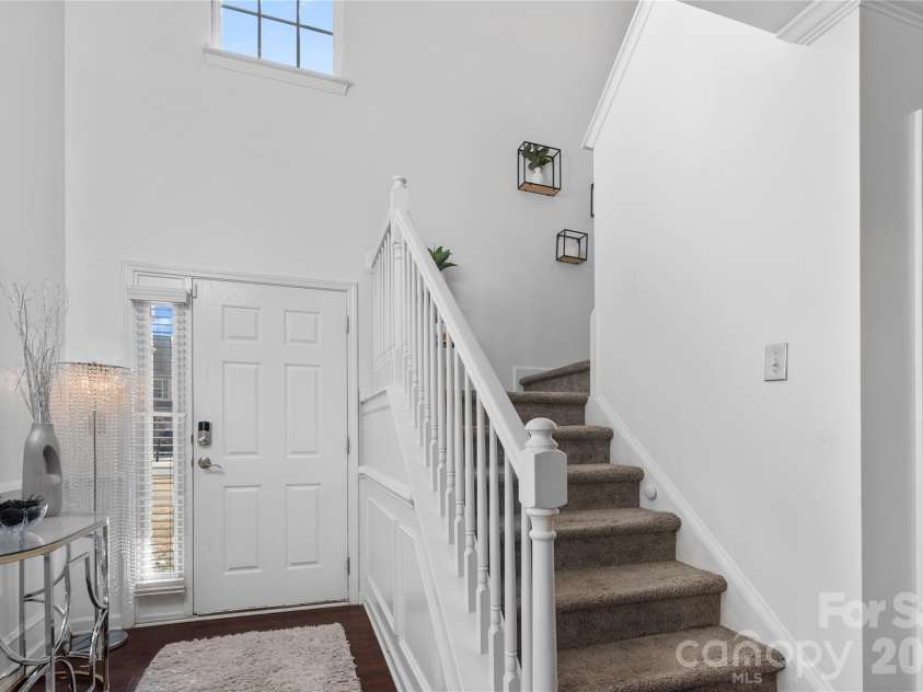 3735 Ernie Drive, Charlotte, NC 28269.  MLS# CAR4330253, YatesRealty ID 5392. 