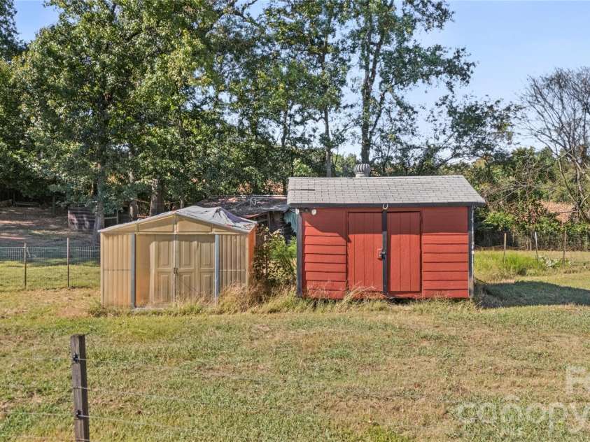 3627 Edwards Road, Wingate, NC 28174.  MLS# CAR4427215, YatesRealty ID 53920. 