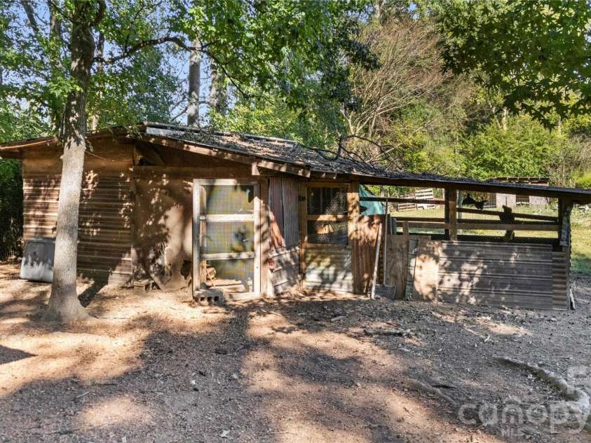 3627 Edwards Road, Wingate, NC 28174.  MLS# CAR4427215, YatesRealty ID 53920. 