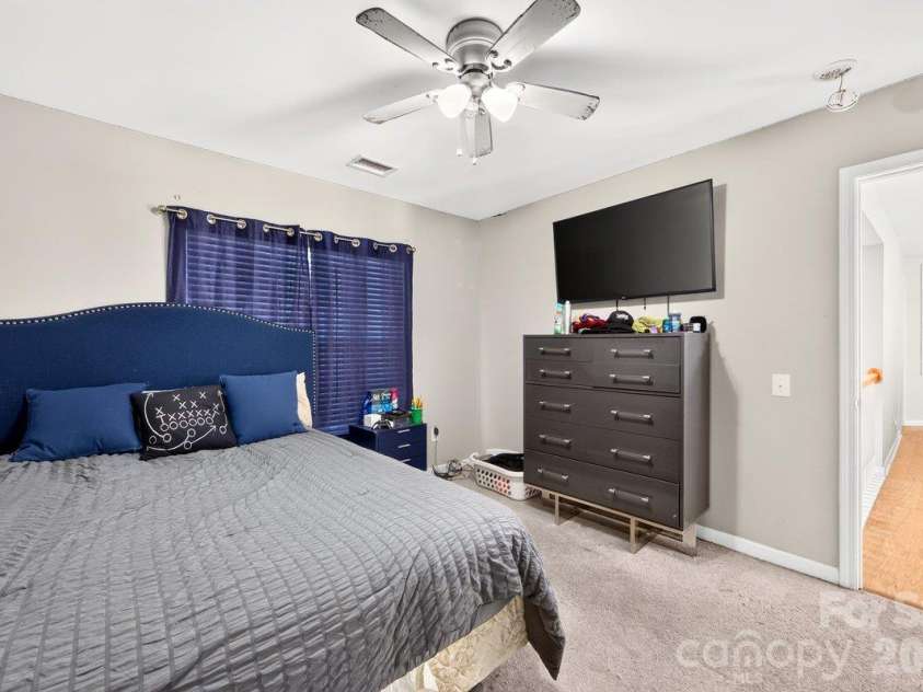 10536 Adlin Avenue, Charlotte, NC 28262.  MLS# CAR4429740, YatesRealty ID 53922. 3rd Bedroom