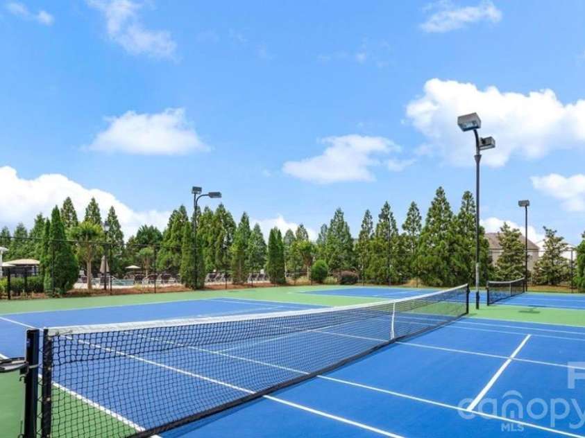 10536 Adlin Avenue, Charlotte, NC 28262.  MLS# CAR4429740, YatesRealty ID 53922. Community Tennis Courts (2)