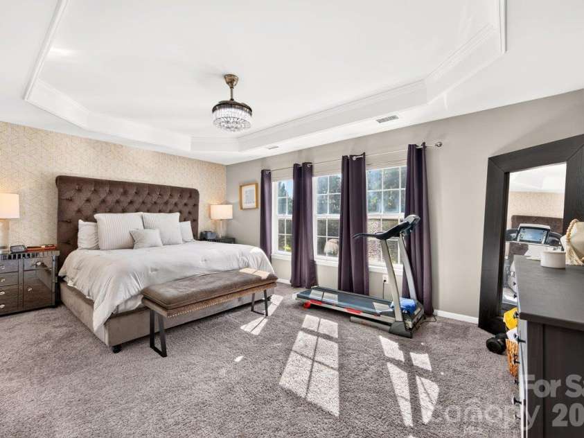 10536 Adlin Avenue, Charlotte, NC 28262.  MLS# CAR4429740, YatesRealty ID 53922. Large Primary Bedroom