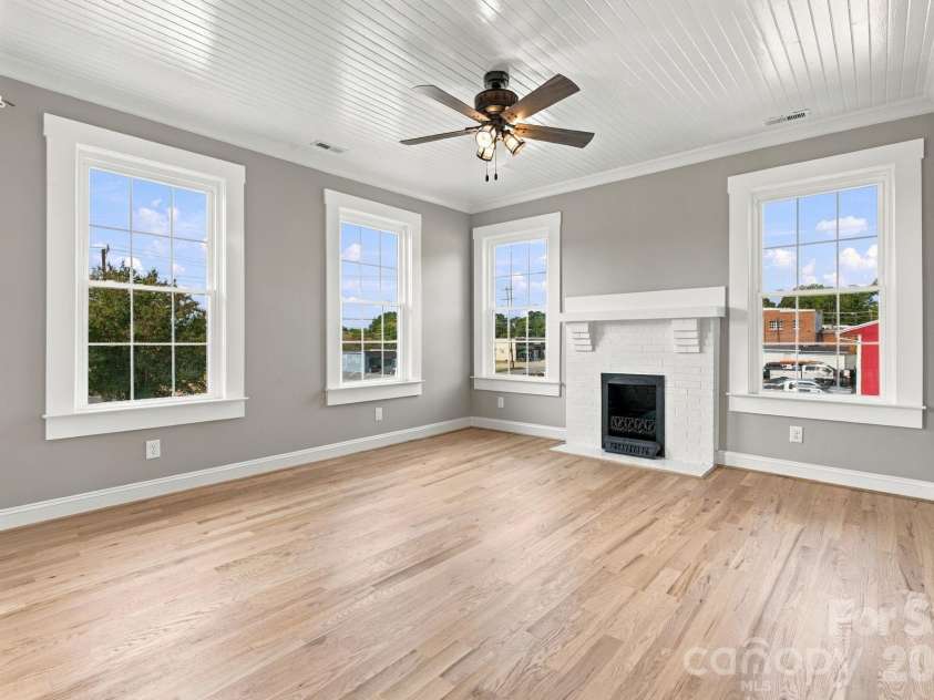 201 1st Street, Lowell, NC 28098.  MLS# CAR4424092, YatesRealty ID 53923. 