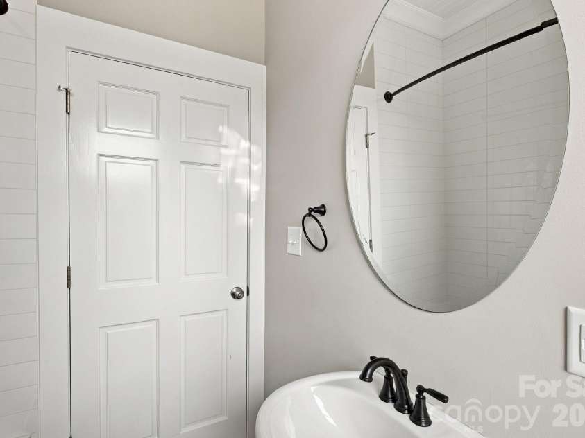 201 1st Street, Lowell, NC 28098.  MLS# CAR4424092, YatesRealty ID 53923. 