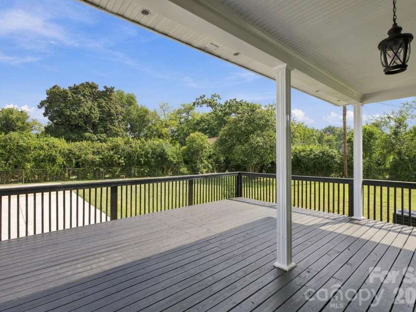 201 1st Street, Lowell, NC 28098.  MLS# CAR4424092, YatesRealty ID 53923. 