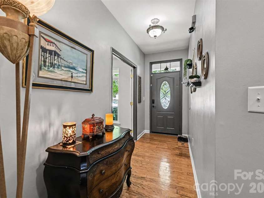 114 Audubon Avenue, Mooresville, NC 28117.  MLS# CAR4427387, YatesRealty ID 53925. 