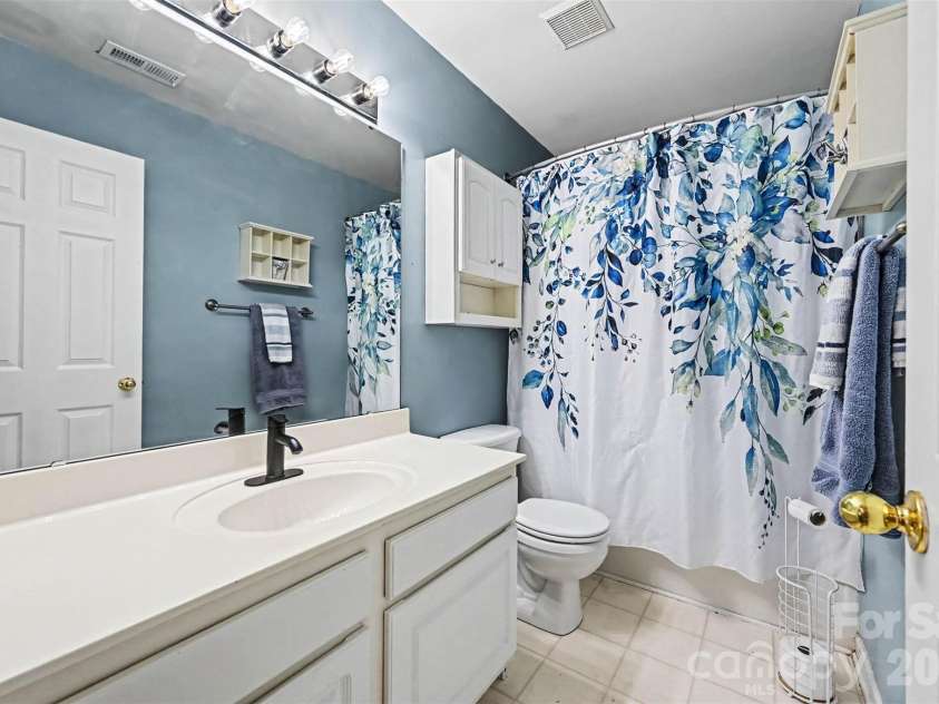 114 Audubon Avenue, Mooresville, NC 28117.  MLS# CAR4427387, YatesRealty ID 53925. 
