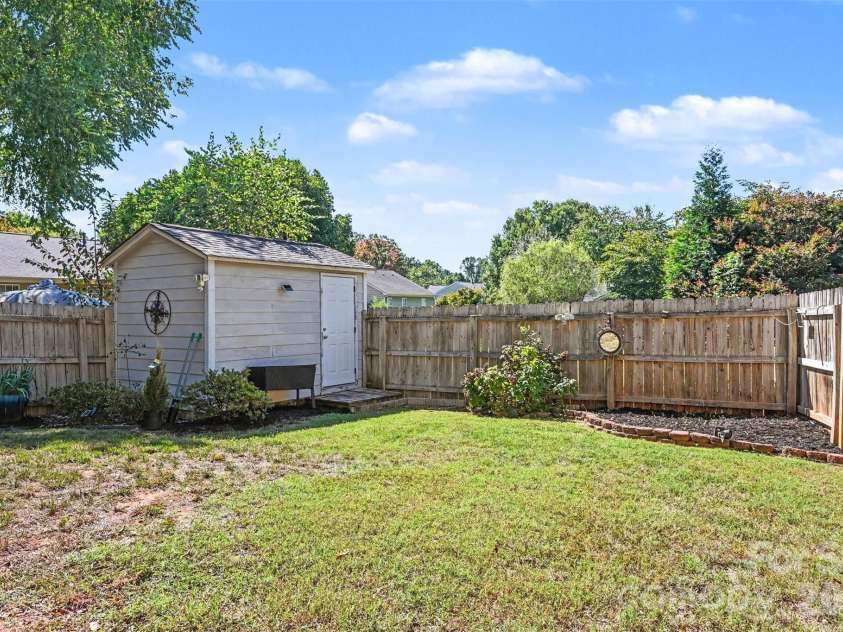 114 Audubon Avenue, Mooresville, NC 28117.  MLS# CAR4427387, YatesRealty ID 53925. 