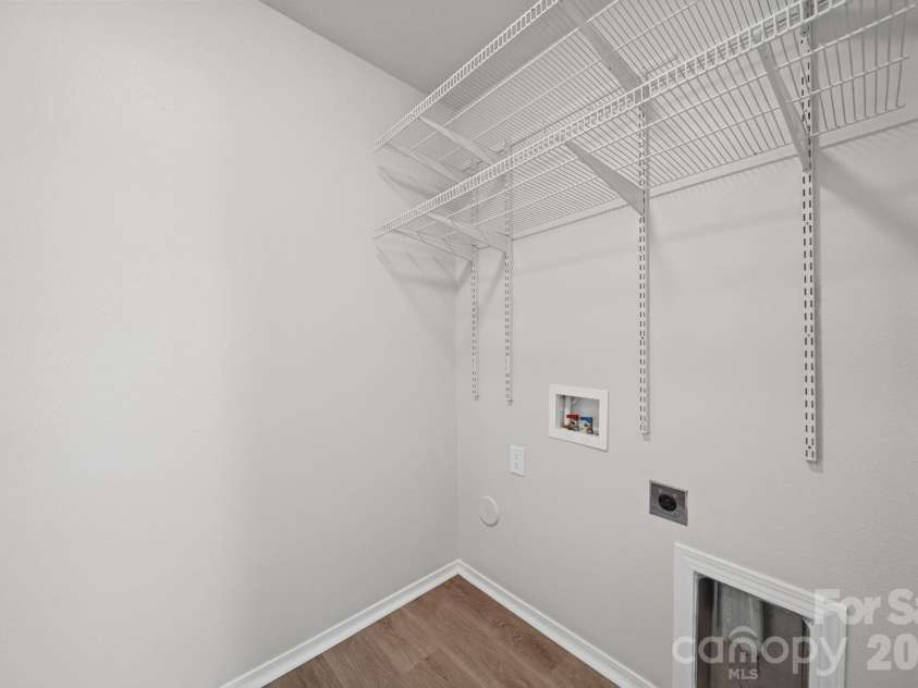 1820 Rustic Barn Drive, Huntersville, NC 28078.  MLS# CAR4428883, YatesRealty ID 53926. Laundry Room