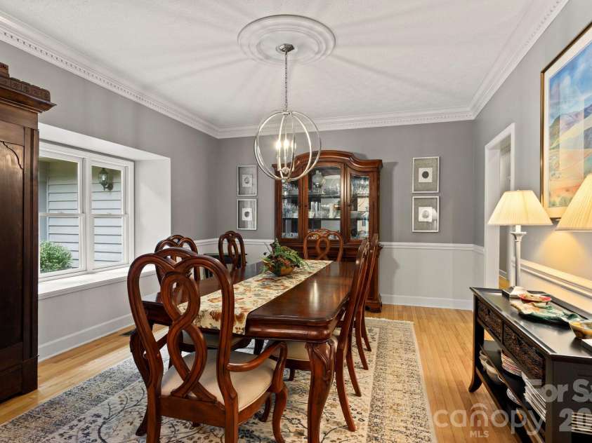 324 Kenmure Drive, Flat Rock, NC 28731.  MLS# CAR4429417, YatesRealty ID 53927. 