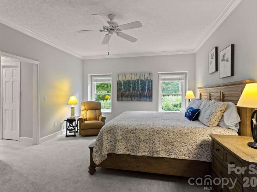324 Kenmure Drive, Flat Rock, NC 28731.  MLS# CAR4429417, YatesRealty ID 53927. 