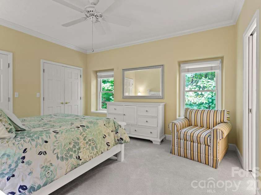 324 Kenmure Drive, Flat Rock, NC 28731.  MLS# CAR4429417, YatesRealty ID 53927. 