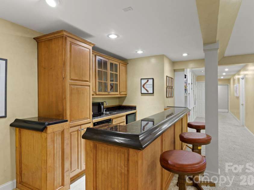 324 Kenmure Drive, Flat Rock, NC 28731.  MLS# CAR4429417, YatesRealty ID 53927. 