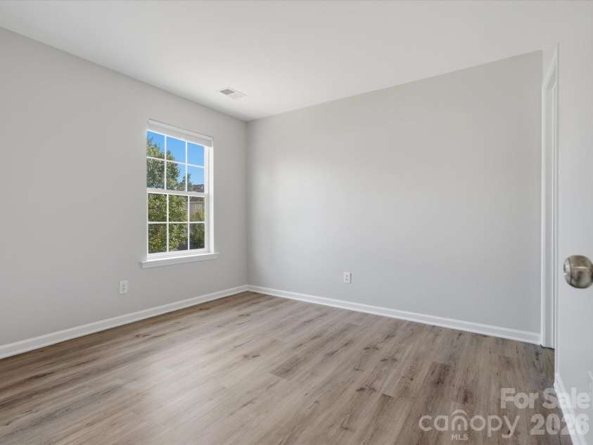 2149 Mckenzie Creek Drive, Charlotte, NC 28270.  MLS# CAR4429799, YatesRealty ID 53929. 3rd bedroom