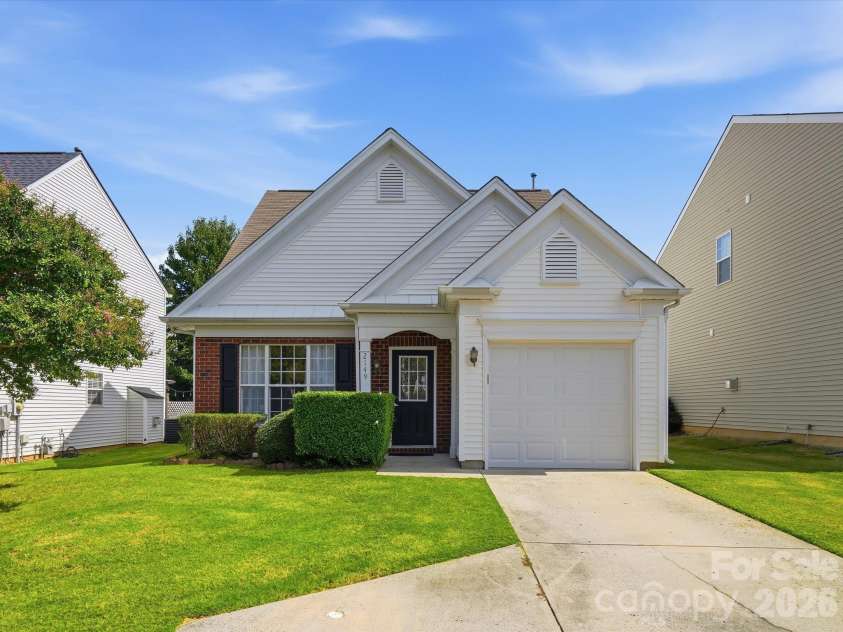 2149 Mckenzie Creek Drive, Charlotte, NC 28270.  MLS# CAR4429799, YatesRealty ID 53929. 