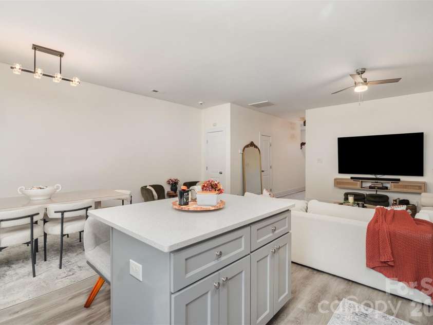 1052 Mclain Road, Kannapolis, NC 28083.  MLS# CAR4288996, YatesRealty ID 5393. 