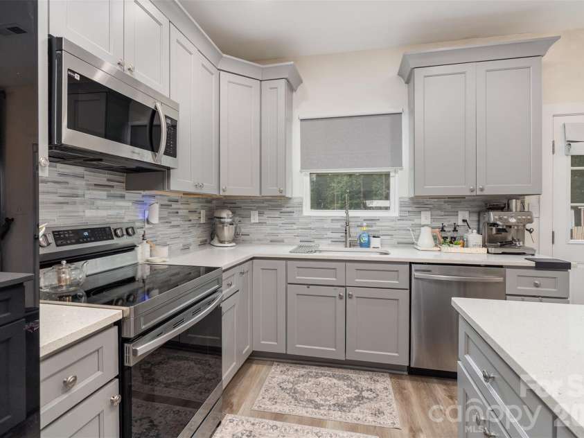 1052 Mclain Road, Kannapolis, NC 28083.  MLS# CAR4288996, YatesRealty ID 5393. 