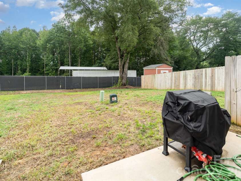 1052 Mclain Road, Kannapolis, NC 28083.  MLS# CAR4288996, YatesRealty ID 5393. 