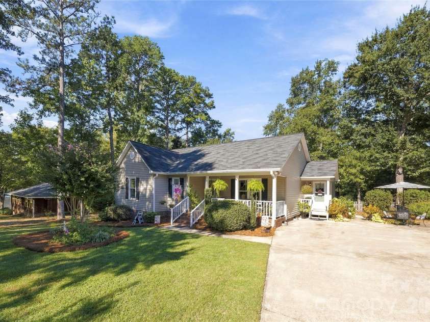 2598 Tully Court, Lancaster, SC 29720.  MLS# CAR4429818, YatesRealty ID 53930. 