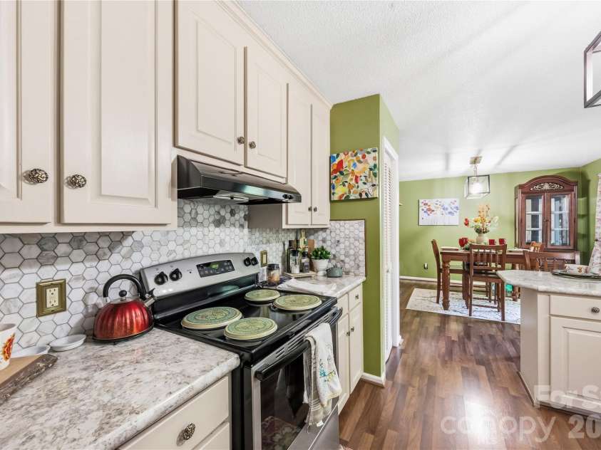 2598 Tully Court, Lancaster, SC 29720.  MLS# CAR4429818, YatesRealty ID 53930. 