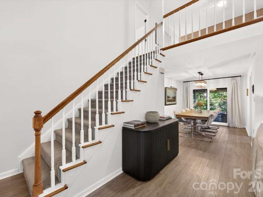 9121 Gamesford Drive, Charlotte, NC 28277.  MLS# CAR4429855, YatesRealty ID 53931. 