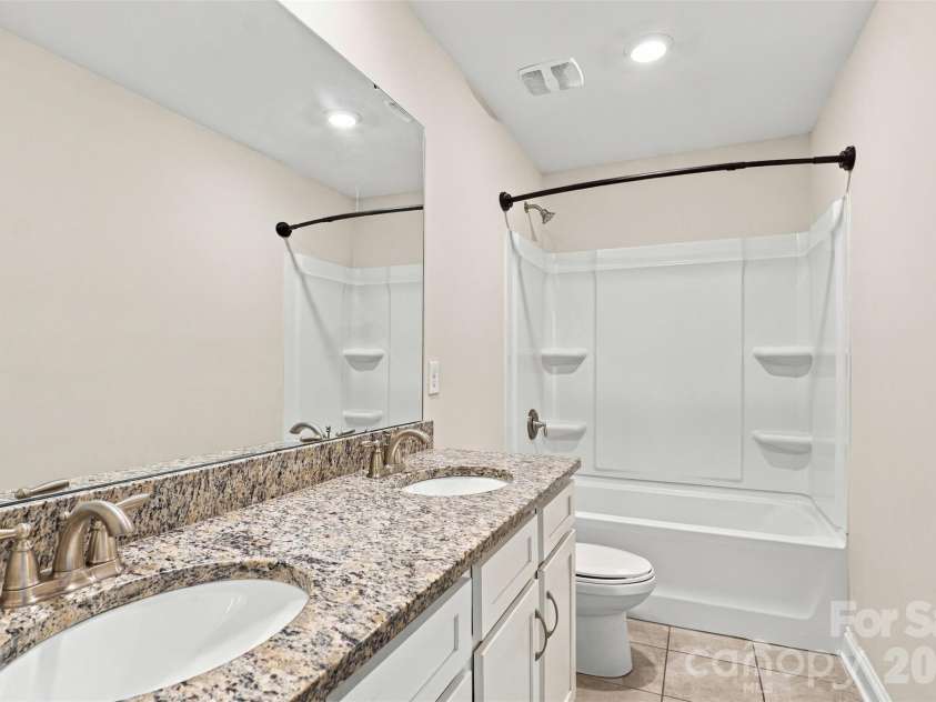 421 Maramec Street, Fort Mill, SC 29715.  MLS# CAR4430195, YatesRealty ID 53932. 