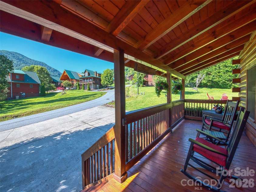 547 Panoramic Loop, Maggie Valley, NC 28751.  MLS# CAR4429171, YatesRealty ID 53934. 