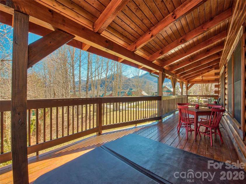 547 Panoramic Loop, Maggie Valley, NC 28751.  MLS# CAR4429171, YatesRealty ID 53934. 