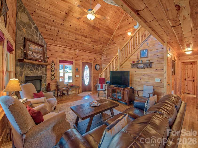 547 Panoramic Loop, Maggie Valley, NC 28751.  MLS# CAR4429171, YatesRealty ID 53934. 