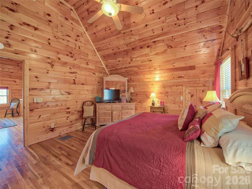 547 Panoramic Loop, Maggie Valley, NC 28751.  MLS# CAR4429171, YatesRealty ID 53934. 