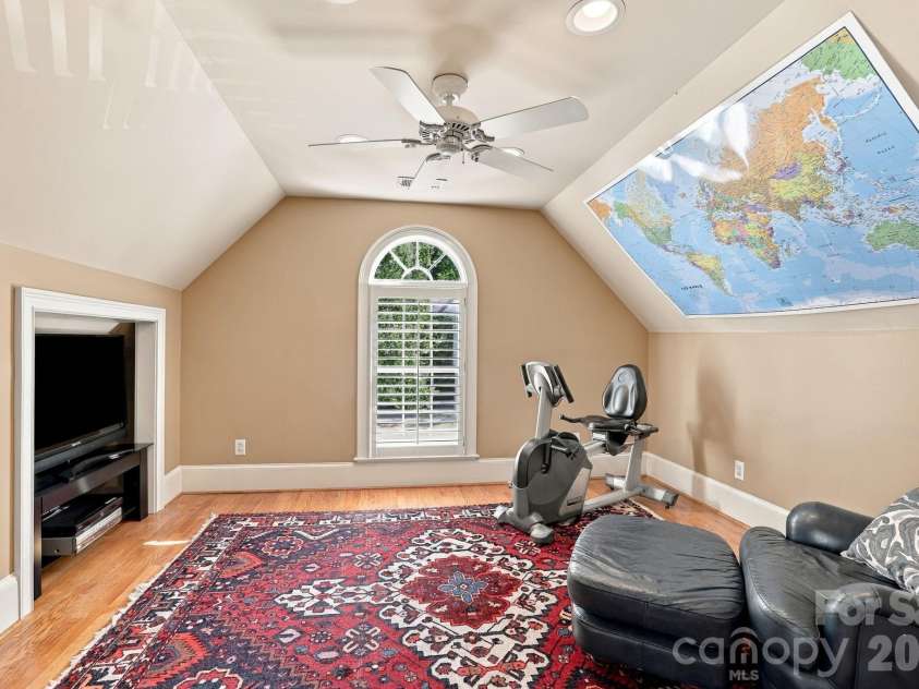 3716 Eastover Hills Court, Charlotte, NC 28211.  MLS# CAR4429391, YatesRealty ID 53935. 
