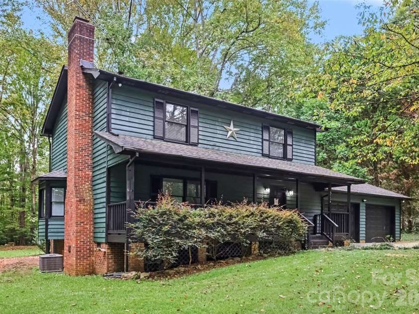 6524 Pine Forest Drive, York, SC 29745.  MLS# CAR4429190, YatesRealty ID 53936. 