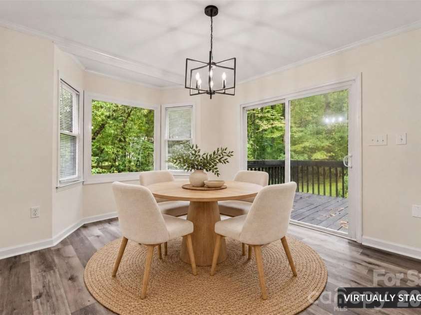 6524 Pine Forest Drive, York, SC 29745.  MLS# CAR4429190, YatesRealty ID 53936. 