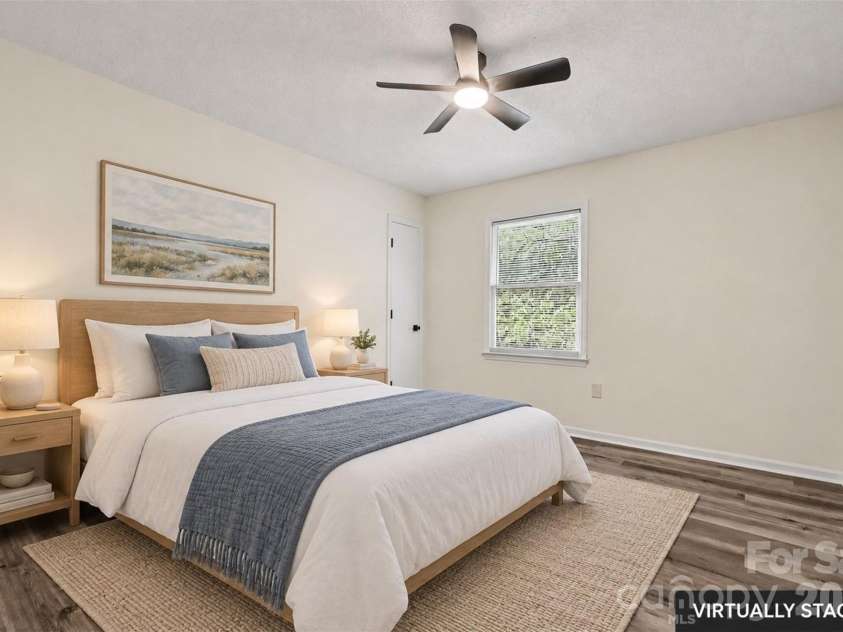 6524 Pine Forest Drive, York, SC 29745.  MLS# CAR4429190, YatesRealty ID 53936. 