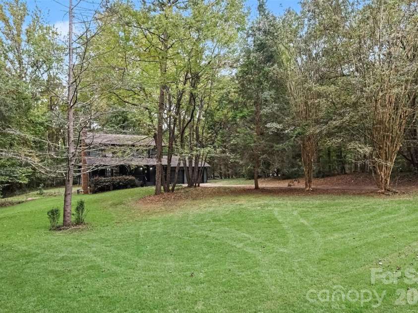 6524 Pine Forest Drive, York, SC 29745.  MLS# CAR4429190, YatesRealty ID 53936. 