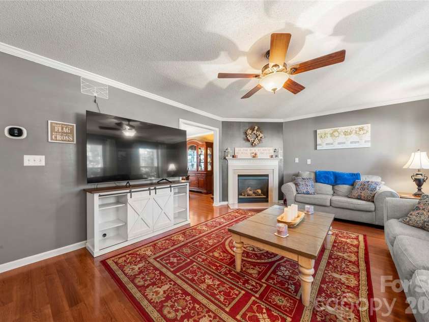 124 Emily Ivy Court, Kannapolis, NC 28083.  MLS# CAR4429261, YatesRealty ID 53937. 