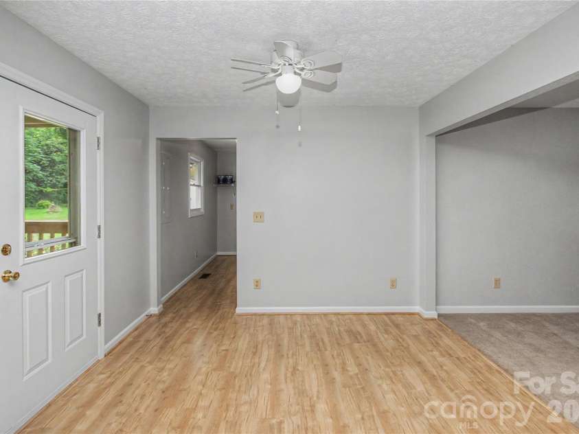 3567 Carington Lane, Statesville, NC 28625.  MLS# CAR4429130, YatesRealty ID 53938. 