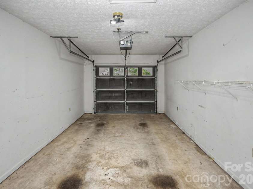 3567 Carington Lane, Statesville, NC 28625.  MLS# CAR4429130, YatesRealty ID 53938. 